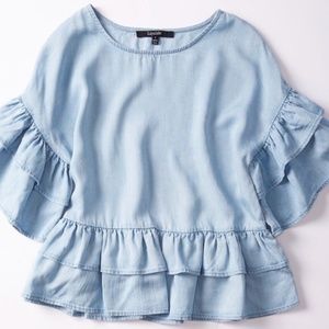 LIPSLIDE boxy ruffle chambray sleeve top small